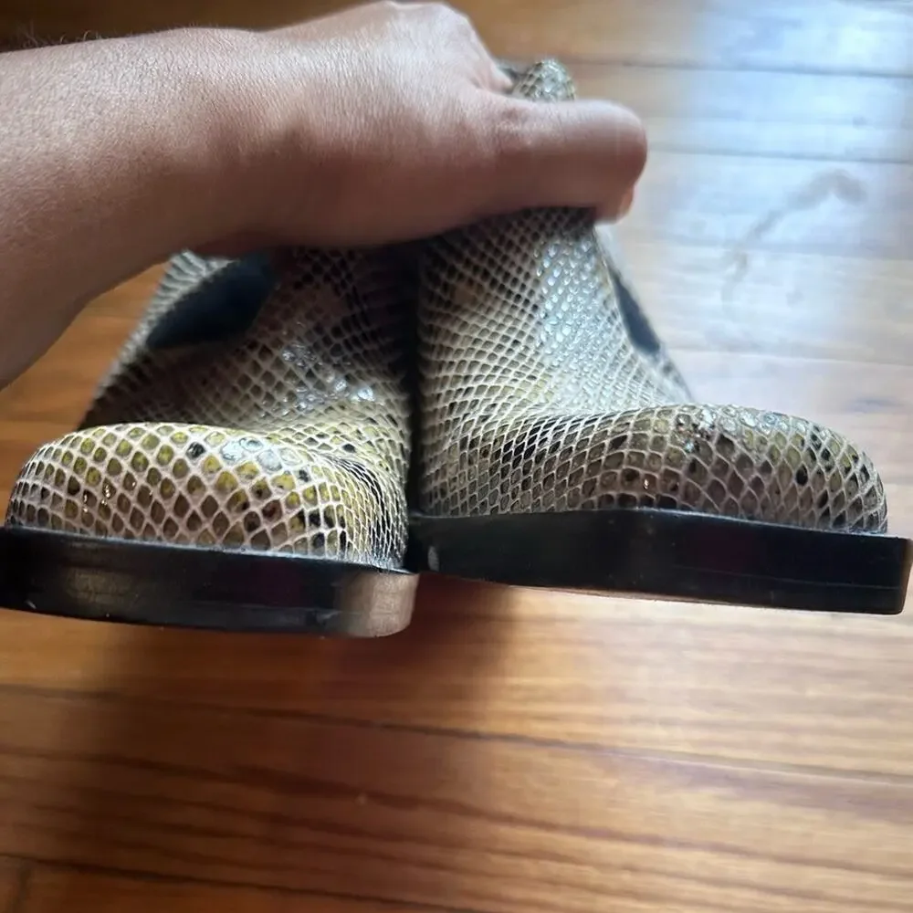 Trendy MIA Snakeskin Leather Ankle Booties – Chic Western Style 6.5M